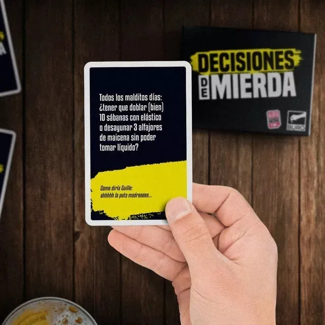 Decisiones de Mierda Card Game by Buró