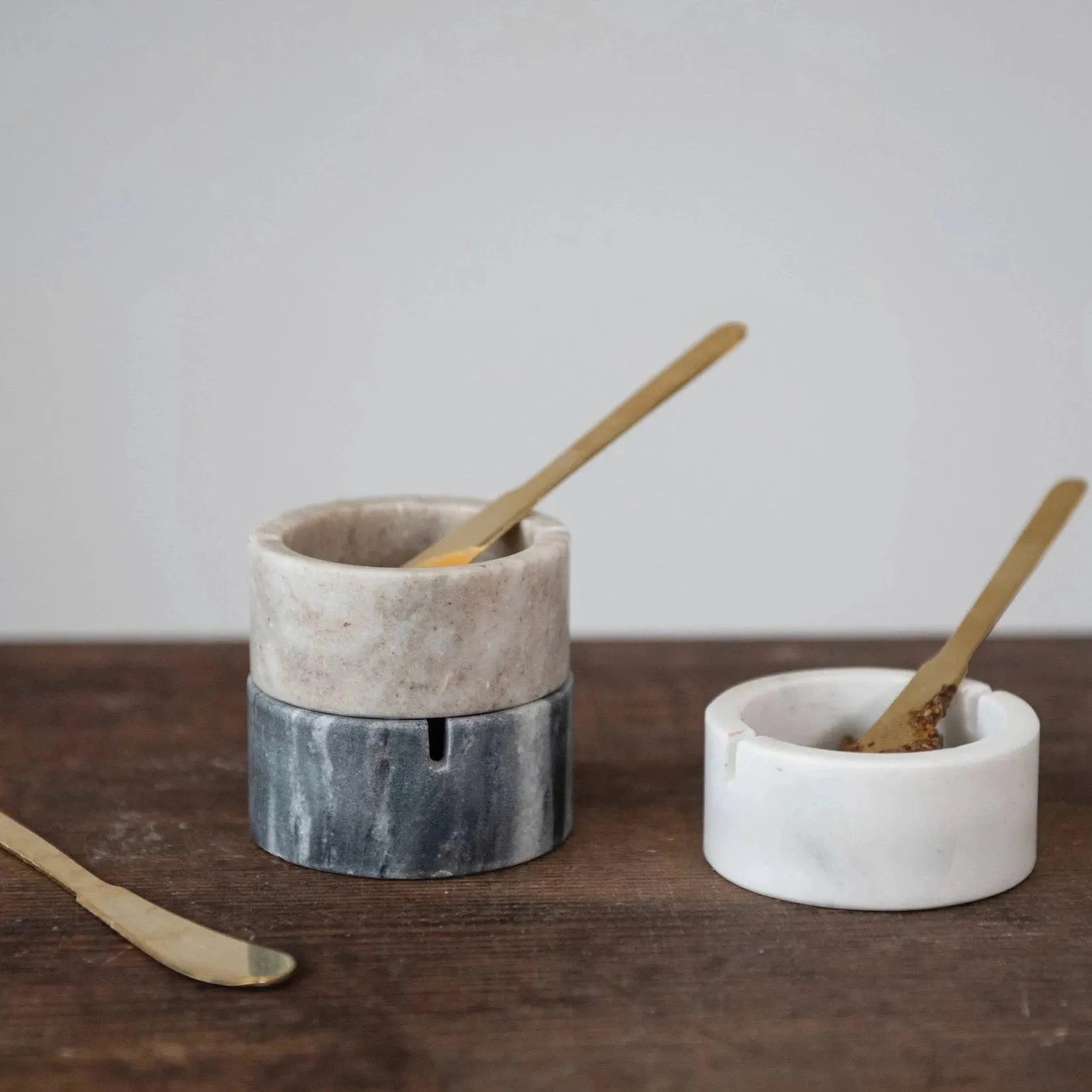 Marble Bowl with Metal Knife