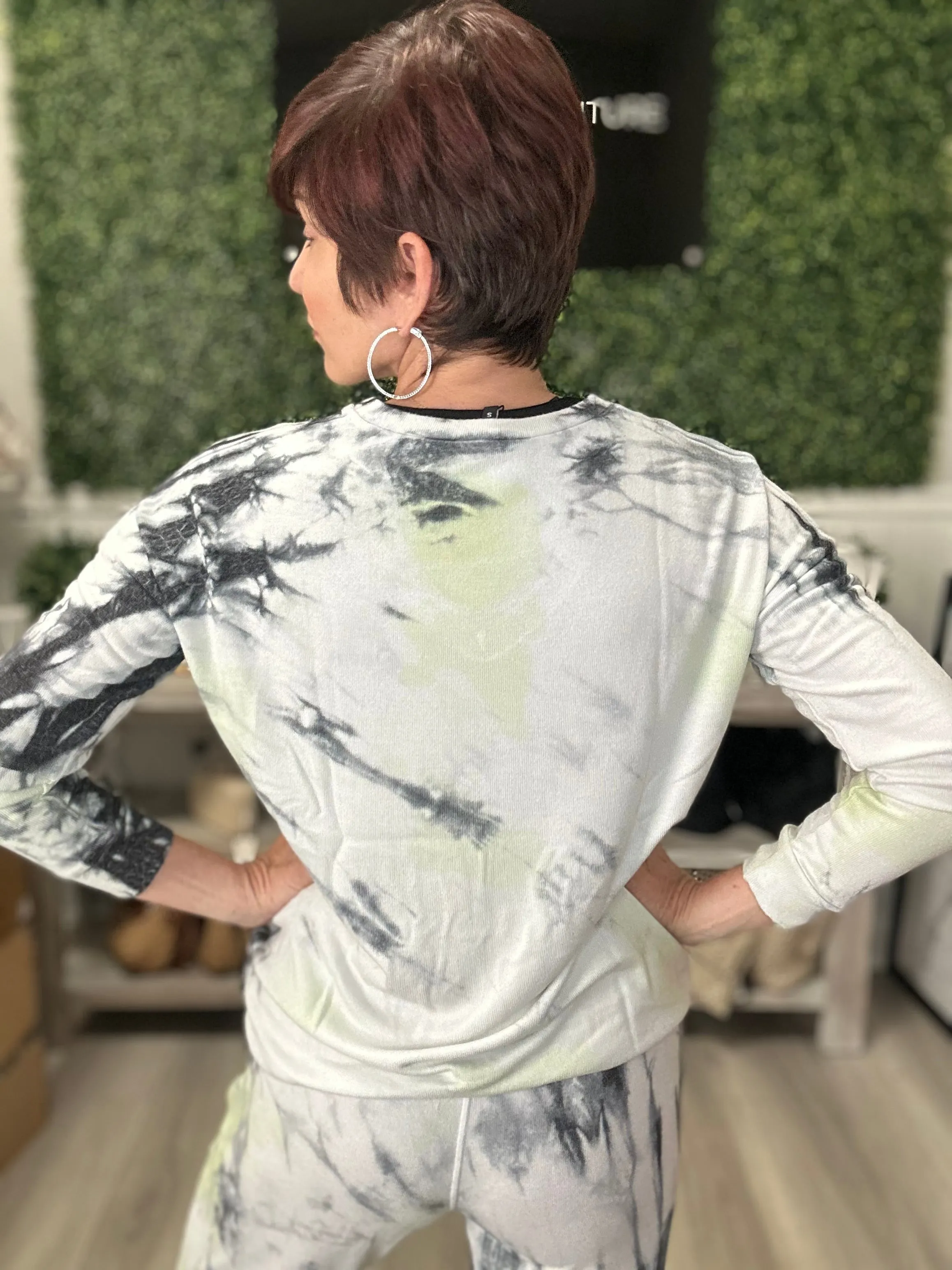 Marble Wash V Neck Top