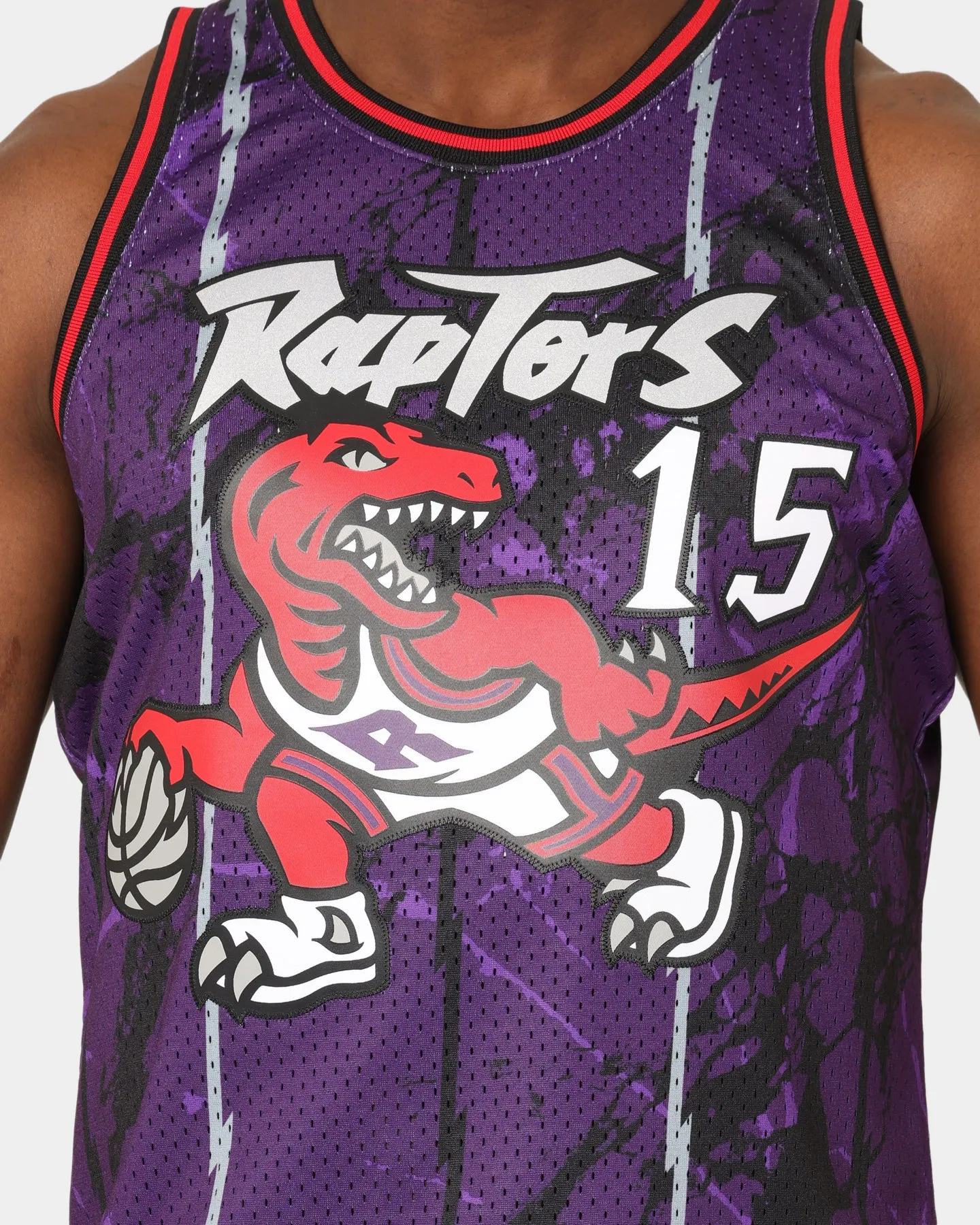 Mitchell & Ness Toronto Raptors Vince Carter #15 '98-'99 Marble Swingman Jersey Purple